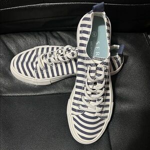 NWOT- Serra Navy and White Striped Shoes